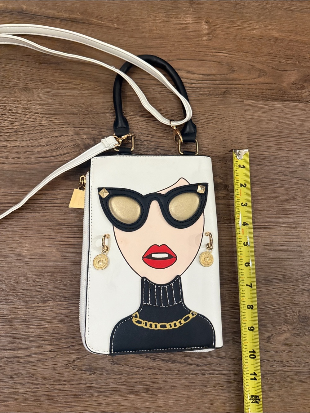White Graphic Face Glamorous lady Crossbody Bag with Black Accents